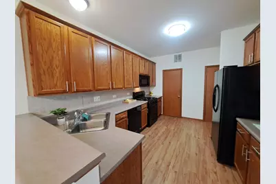 325 N Patriot Drive, Hainesville, IL 60030 - Photo 3