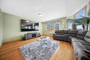 18220 Hidden Valley Cove, Orland Park, IL 60467 - Photo 11