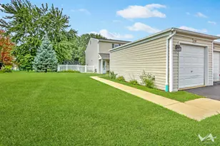 378 Rodenburg Rd, Roselle, IL 60172 - Photo 33