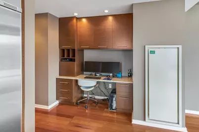 240 E Illinois Street #2501, Chicago, IL 60611 - Photo 15