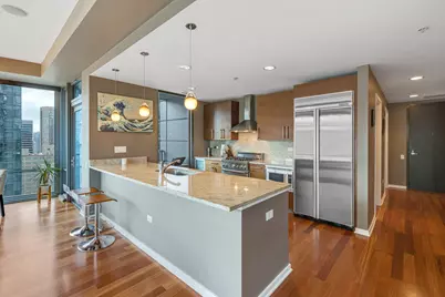 240 E Illinois Street #2501, Chicago, IL 60611 - Photo 11