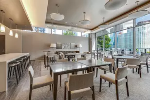 240 E Illinois St, Chicago, IL 60611 - Photo 25