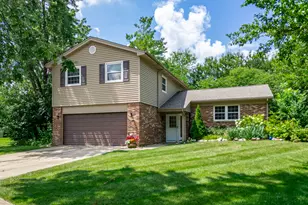 30W280 Holyoke Ct, Warrenville, IL 60555 - Photo 41