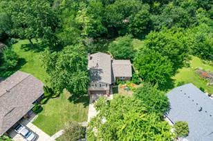 30W280 Holyoke Ct, Warrenville, IL 60555 - Photo 45