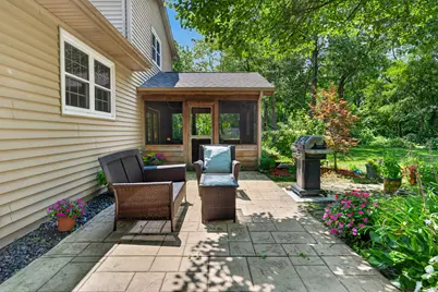 30W280 Holyoke Court, Warrenville, IL 60555 - Photo 33