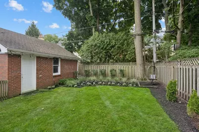 2019 Beechwood Avenue, Wilmette, IL 60091 - Photo 29