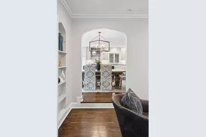 2019 Beechwood Avenue, Wilmette, IL 60091 - Photo 9