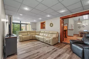 317 N Marcella Rd, Mount Prospect, IL 60056 - Photo 27
