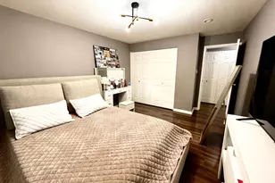 9723 S Keeler Ave, Oak Lawn, IL 60453 - Photo 7