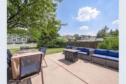 1817 Longboat Drive, Elk Grove Village, IL 60007 - Photo 23