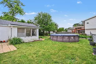 14806 Lawndale Ave, Midlothian, IL 60445 - Photo 13