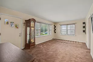 14806 Lawndale Ave, Midlothian, IL 60445 - Photo 3