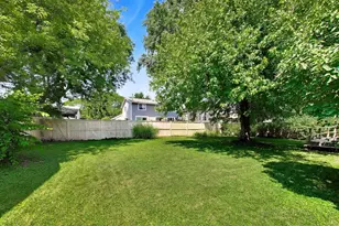 558 Glacier Trail, Roselle, IL 60172 - Photo 13