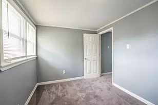 12528 S Justine St, Calumet Park, IL 60827 - Photo 15