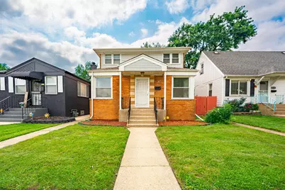 12528 S Justine Street, Calumet Park, IL 60827 - Photo 1