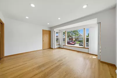 5134 S Laporte Avenue, Chicago, IL 60638 - Photo 5