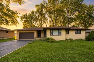 2295 177th St, Lansing, IL 60438 - Photo 1