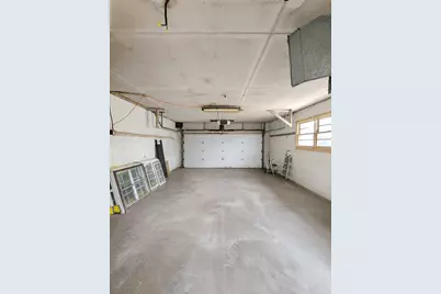 2295 177th Street, Lansing, IL 60438 - Photo 17