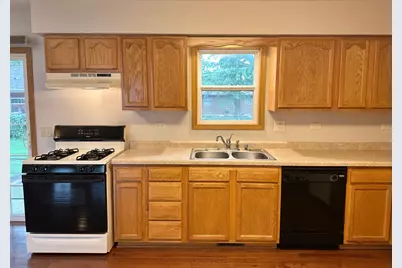 7103 Hiawatha Drive, Wonder Lake, IL 60097 - Photo 5