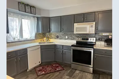 9355 Landings Lane #301, Des Plaines, IL 60016 - Photo 13