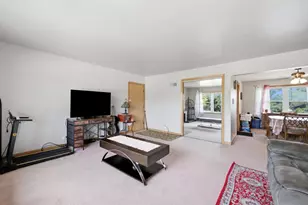 1421 Balmoral Ave, Westchester, IL 60154 - Photo 5