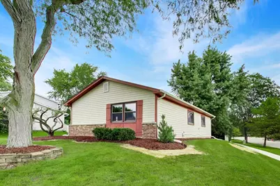 4585 Brigantine Lane, Hoffman Estates, IL 60192 - Photo 3