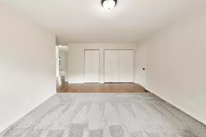 4585 Brigantine Lane, Hoffman Estates, IL 60192 - Photo 11