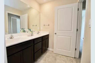 6816 Cobble Springs Lane, Wonder Lake, IL 60097 - Photo 17