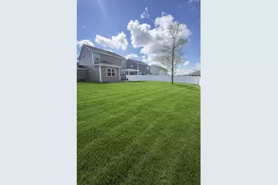 6816 Cobble Springs Lane, Wonder Lake, IL 60097 - Photo 33