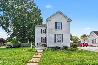 500 W 1 Street, Mount Olive, IL 62069 - Photo 1