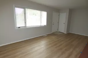 1000 Krings Ln, Joliet, IL 60435 - Photo 9