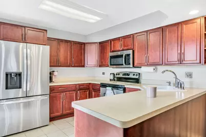 736 Glen Way, Gurnee, IL 60031 - Photo 7