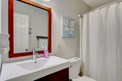736 Glen Way, Gurnee, IL 60031 - Photo 15