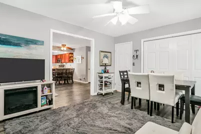 736 Glen Way, Gurnee, IL 60031 - Photo 13