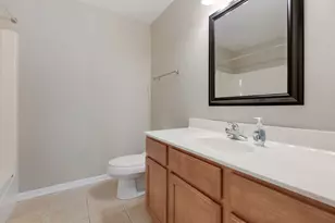 1638 Fredericksburg Ln, Aurora, IL 60503 - Photo 19