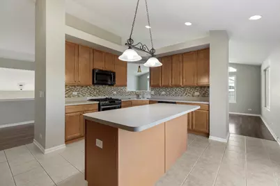 1638 Fredericksburg Lane #1638, Aurora, IL 60503 - Photo 7