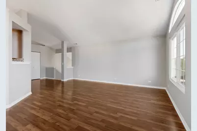 1638 Fredericksburg Lane #1638, Aurora, IL 60503 - Photo 5