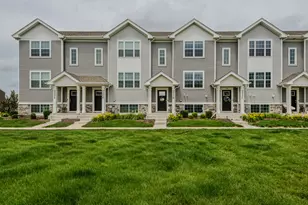 2121 Sassafras Wy, Wonder Lake, IL 60097 - Photo 3