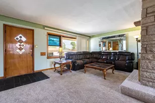 427 Luella Ave, Calumet City, IL 60409 - Photo 3