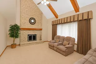 2660 Hoddam Rd, Naperville, IL 60564 - Photo 13