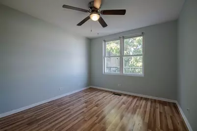 710 E 51st Street, Chicago, IL 60615 - Photo 11