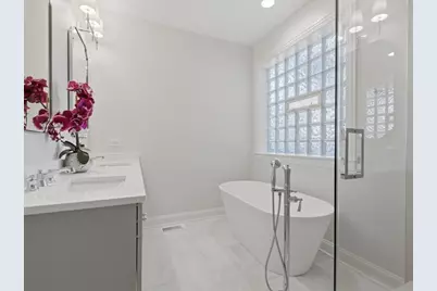 839 S Miller Street #1, Chicago, IL 60607 - Photo 13