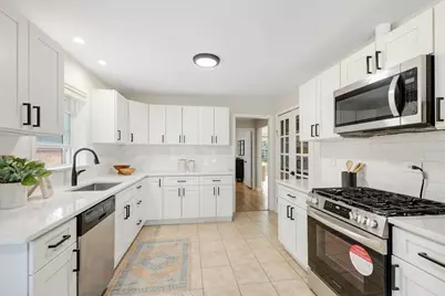 604 Lavergne Avenue, Wilmette, IL 60091 - Photo 11