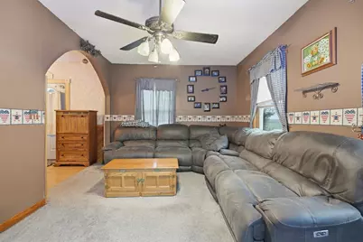 402 S 1st Street, Alpha, IL 61413 - Photo 5