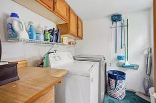 402 S 1st St, Alpha, IL 61413 - Photo 11