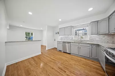 232 E 55th Street, Westmont, IL 60559 - Photo 3
