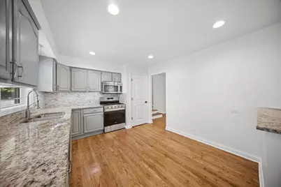 232 E 55th Street, Westmont, IL 60559 - Photo 9