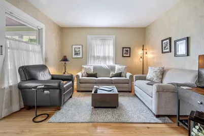309 S 6th Street, Saint Charles, IL 60174 - Photo 3