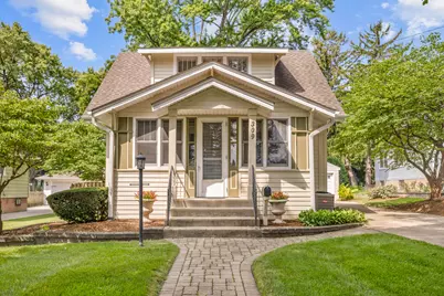 309 S 6th Street, Saint Charles, IL 60174 - Photo 1
