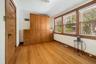 309 S 6th St, Saint Charles, IL 60174 - Photo 13